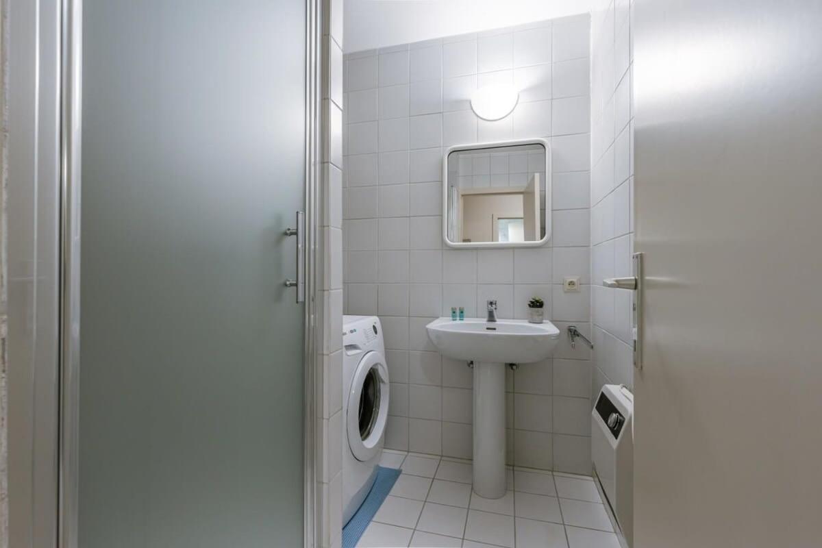 Huswell - Authentic Apartment With Terraces And Parking Knokke-Heist Eksteriør billede