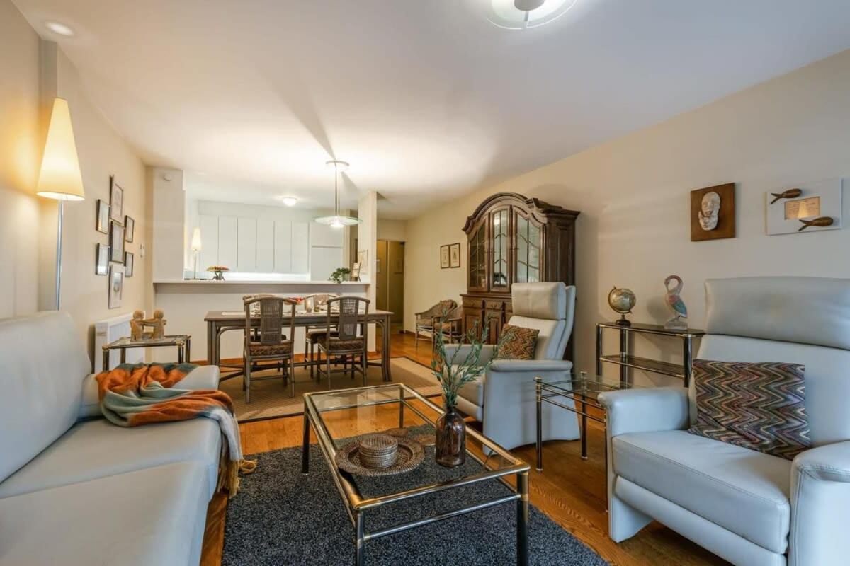 Huswell - Authentic Apartment With Terraces And Parking Knokke-Heist Eksteriør billede