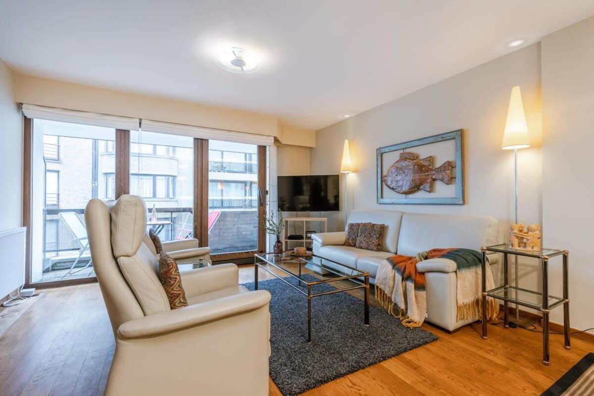 Huswell - Authentic Apartment With Terraces And Parking Knokke-Heist Eksteriør billede